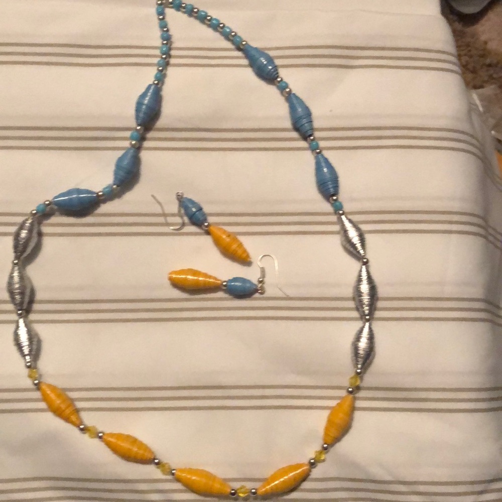 Recycling paper necklaces